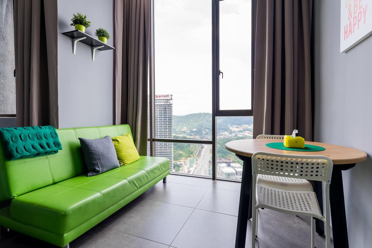 Proper Suites@Empire Damansara Petaling Jaya Exterior photo